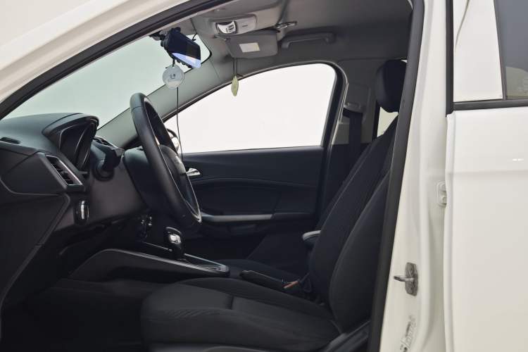 Used Ford Escort 2019 Revised 1.5L Automatic ZhiXiang Version (Tire Pressure Monitoring) China VI Standard Interior 2