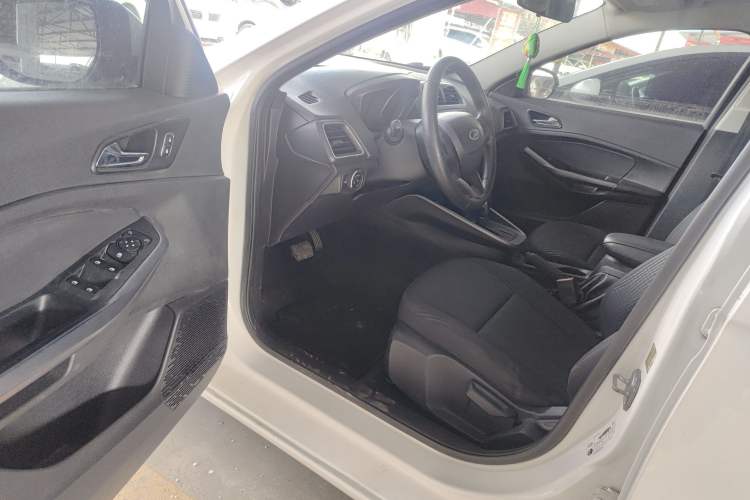 Used Ford Escort 2019 Revised 1.5L Automatic ZhiXiang Version (Tire Pressure Monitoring) China VI Standard Interior 2