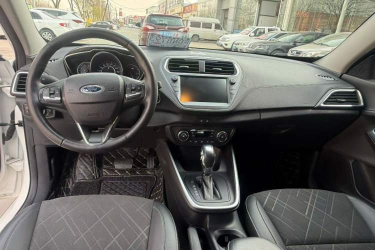 Used Ford Escort 2019 Revised Version 1.5L Automatic Enjoyment Type China VI Standard Interior 2
