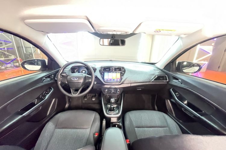 Used Ford Escort 2019 Revised Version 1.5L Manual "Quality Enjoyment" Trim (Tire Pressure Monitoring) China VI Standard Interior 3