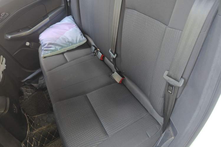Used Ford Escort 2019 1.5L Automatic ZhiXiang Model Interior 4