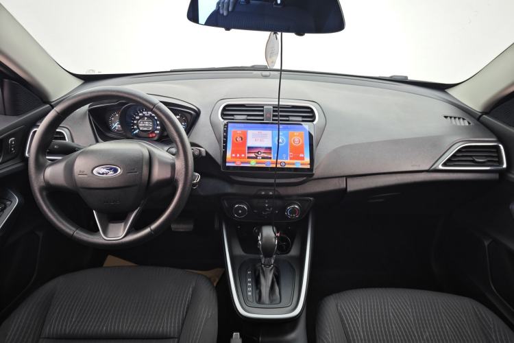 Used Ford Escort 2019 Revised 1.5L Automatic ZhiXiang Version (Tire Pressure Monitoring) China VI Standard Interior 4
