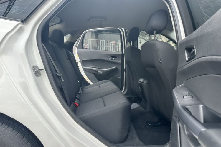 Used Ford Escort 2019 Revised 1.5L Automatic ZhiXiang Version (Tire Pressure Monitoring) China VI Standard Interior 5
