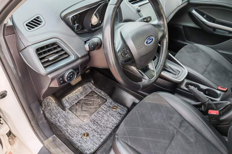 Used Ford Escort 2019 1.5L Automatic Enjoyment Model Interior 5