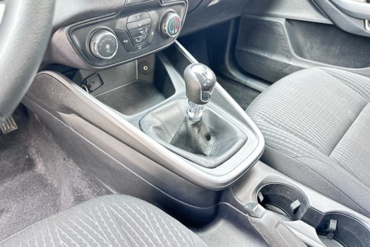 Used Ford Escort 2019 1.5L Manual ZhiXiang Version Interior 8
