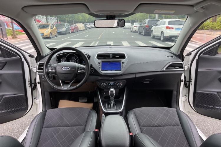 Used Ford Escort 2019 Revised Version 1.5L Automatic Enjoyment Type China VI Standard Interior 8