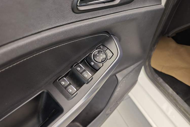 Used Ford Escort 2019 Revised Version 1.5L Automatic Enjoyment Type China VI Standard Interior 9