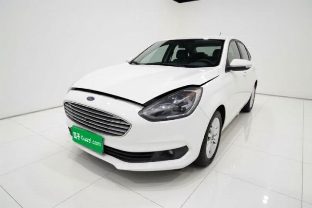 Ojetý Ford Escort 2019 Revised Version 1.5L Automatic Enjoyment Type China VI Standard