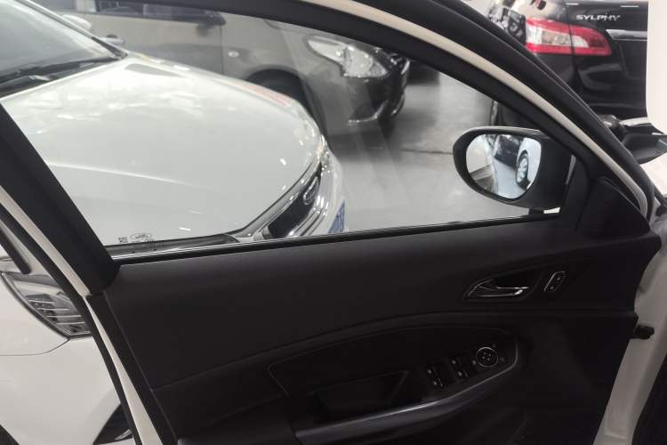 Used Ford Escort 2019 Revised Version 1.5L Automatic Enjoyment Type China VI Standard Left Front Door Interior