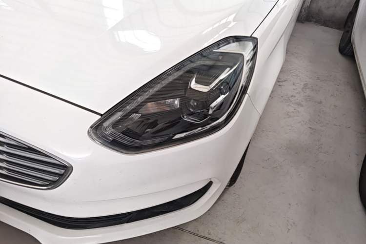 Used Ford Escort 2019 Revised Version 1.5L Automatic Enjoyment Type China VI Standard Left Front Headlight