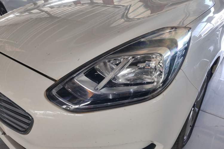 Used Ford Escort 2019 1.5L Automatic Enjoyment Model Left Front Headlight