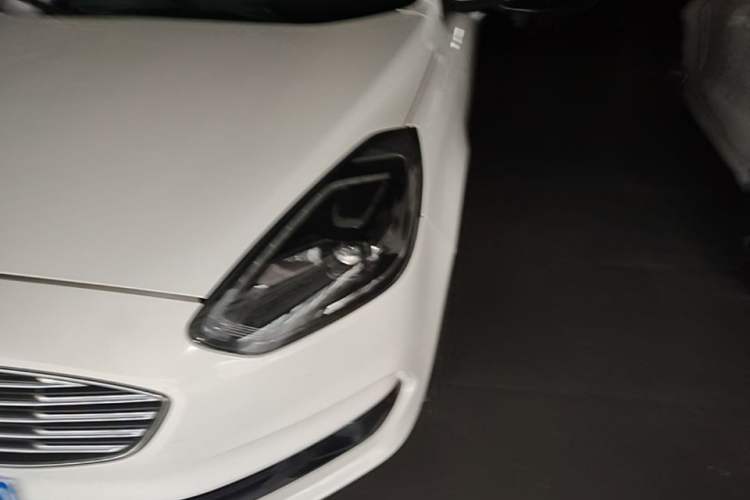 Used Ford Escort 2019 Revised Version 1.5L Automatic Enjoyment Type China VI Standard Left Front Headlight