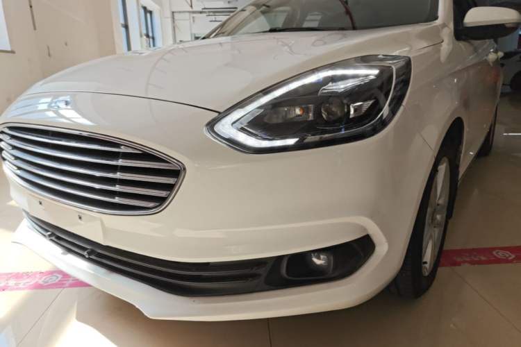 Used Ford Escort 2019 Revised Version 1.5L Automatic Enjoyment Type China VI Standard Left Front Headlight