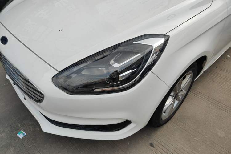 Used Ford Escort 2019 Revised Version 1.5L Automatic Enjoyment Type China VI Standard Left Front Headlight