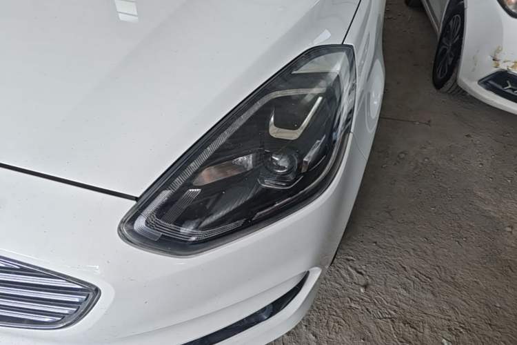 Used Ford Escort 2019 Revised Version 1.5L Automatic Enjoyment Type China VI Standard Left Front Headlight