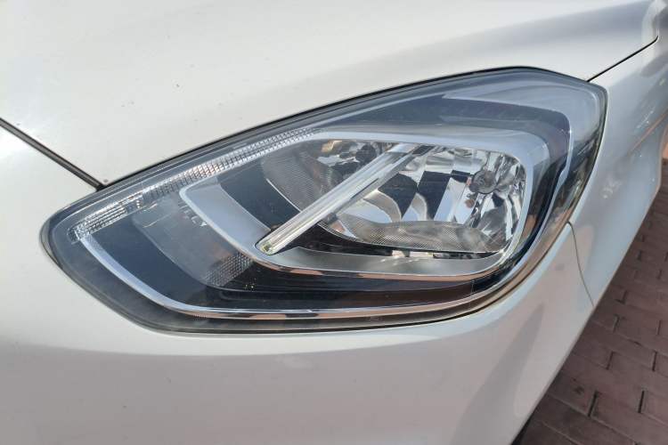 Used Ford Escort 2019 1.5L Automatic Enjoyment Model Left Front Headlight
