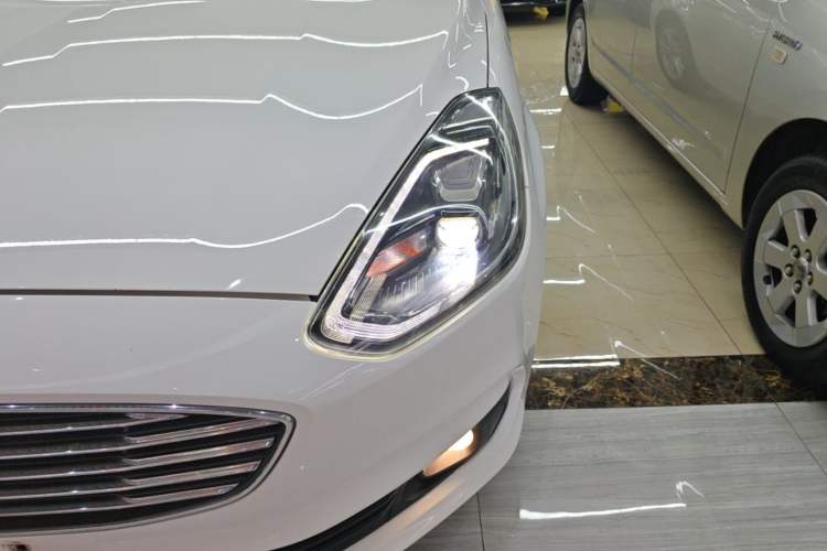 Used Ford Escort 2019 Revised Version 1.5L Automatic Enjoyment Type China VI Standard Left Front Headlight