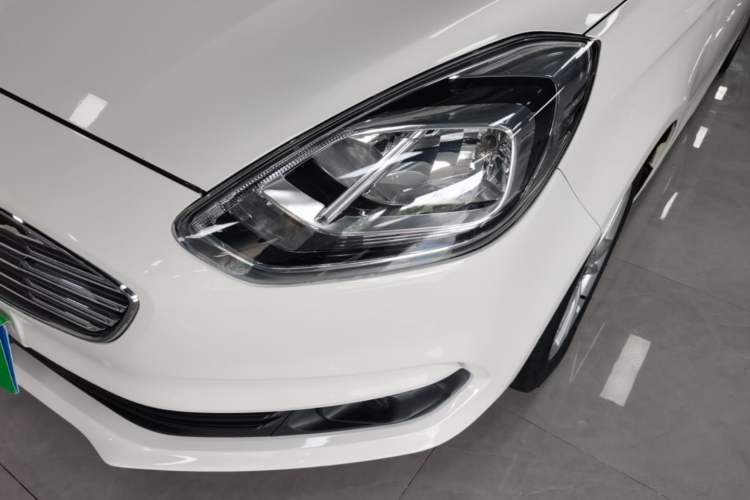 Used Ford Escort 2019 1.5L Automatic Enjoyment Model Left Front Headlight