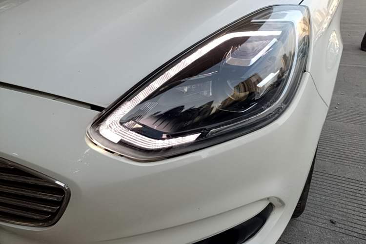 Used Ford Escort 2019 Revised Version 1.5L Automatic Enjoyment Type China VI Standard Left Front Headlight