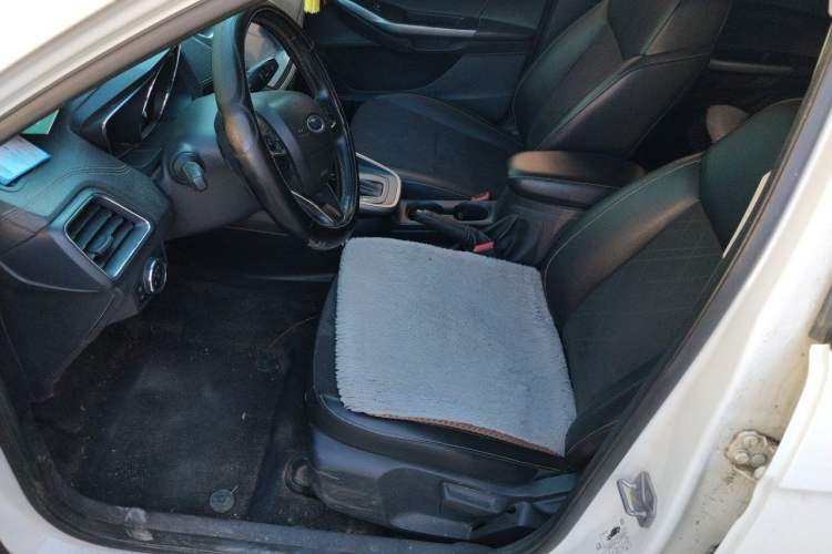 Used Ford Escort 2019 Revised Version 1.5L Automatic Enjoyment Type China VI Standard Left Front Seat