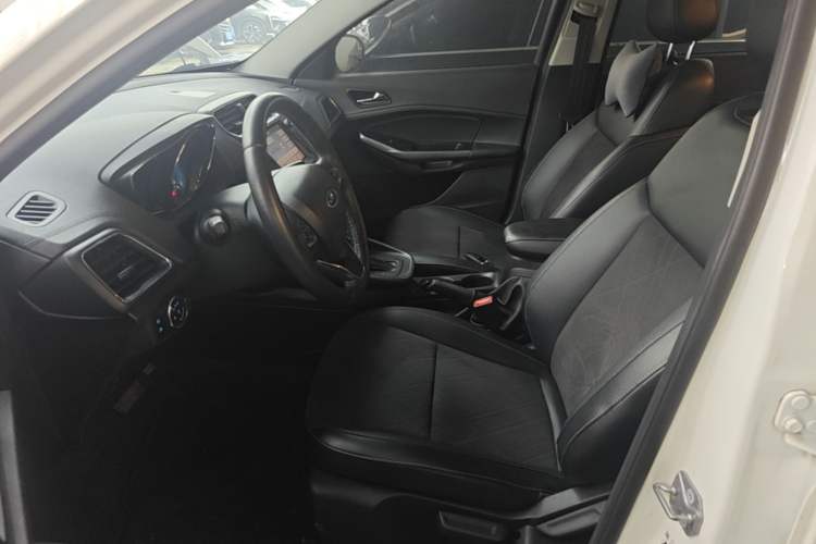 Used Ford Escort 2019 Revised Version 1.5L Automatic Enjoyment Type China VI Standard Left Front Seat