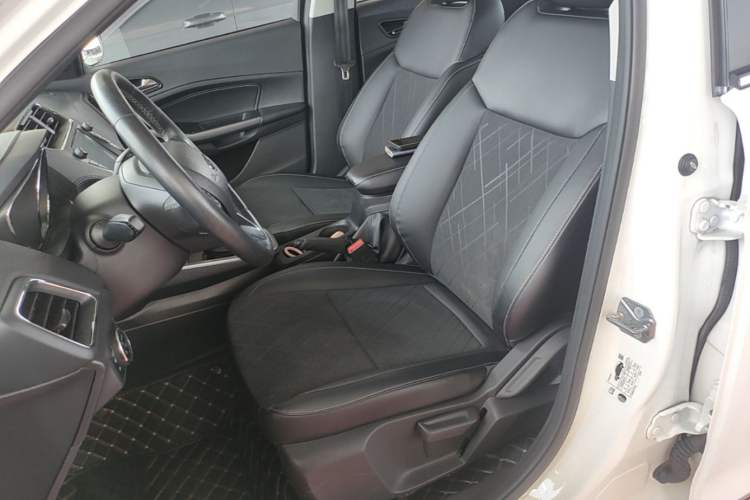 Used Ford Escort 2019 Revised Version 1.5L Automatic Enjoyment Type China VI Standard Left Front Seat