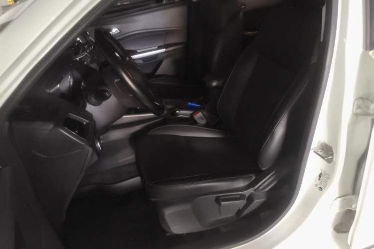 Used Ford Escort 2019 Revised Version 1.5L Automatic Enjoyment Type China VI Standard Left Front Seat