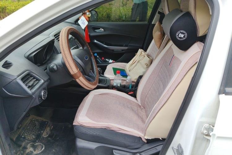 Used Ford Escort 2019 Revised Version 1.5L Manual "Quality Enjoyment" Trim (Tire Pressure Monitoring) China VI Standard Left Front Seat