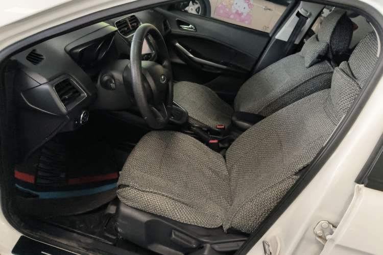 Used Ford Escort 2019 Revised 1.5L Automatic ZhiXiang Version China VI Standard Left Front Seat