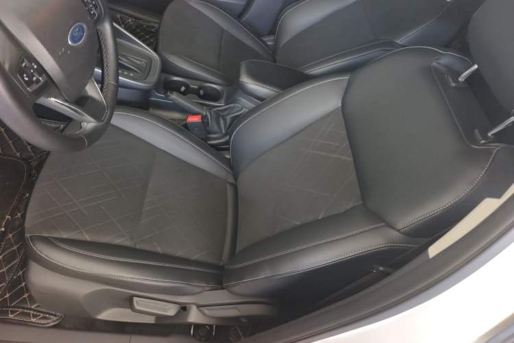 Used Ford Escort 2019 Revised Version 1.5L Automatic Enjoyment Type China VI Standard Left Front Seat