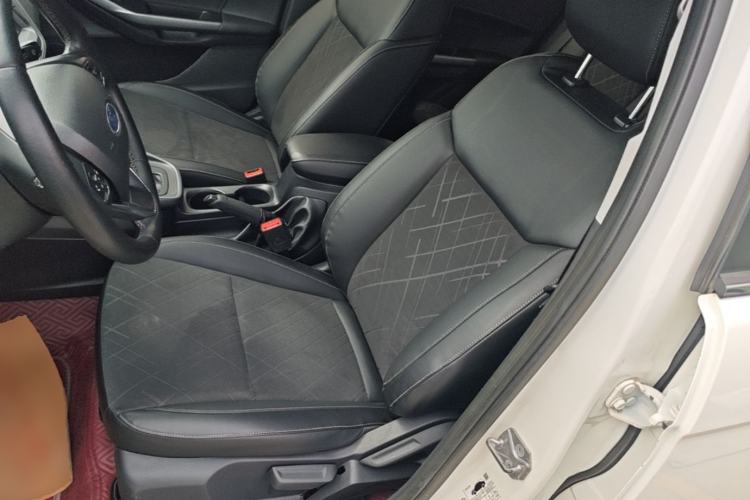 Used Ford Escort 2019 Revised Version 1.5L Automatic Enjoyment Type China VI Standard Left Front Seat