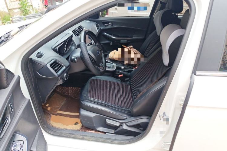 Used Ford Escort 2019 Revised Version 1.5L Automatic Enjoyment Type China VI Standard Left Front Seat