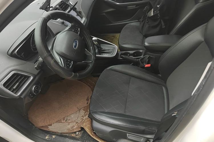 Used Ford Escort 2019 Revised Version 1.5L Automatic Enjoyment Type China VI Standard Left Front Seat