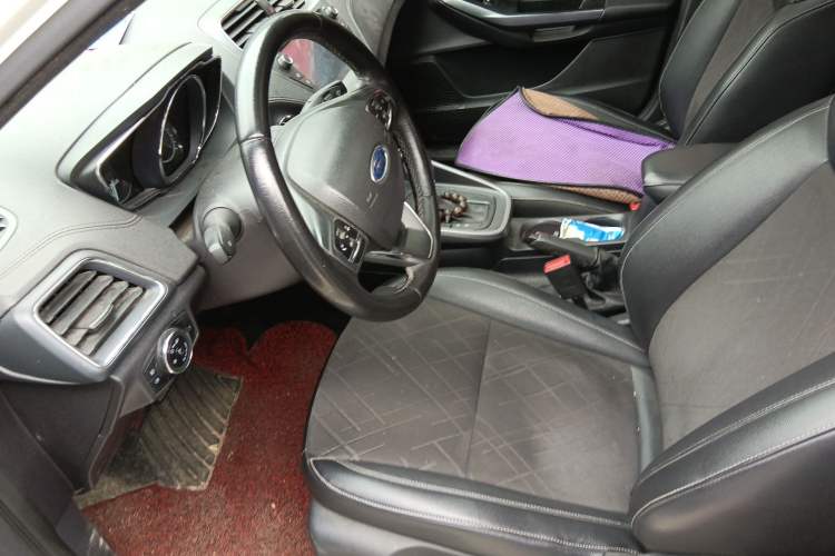 Used Ford Escort 2019 Revised Version 1.5L Automatic Enjoyment Type China VI Standard Left Front Seat