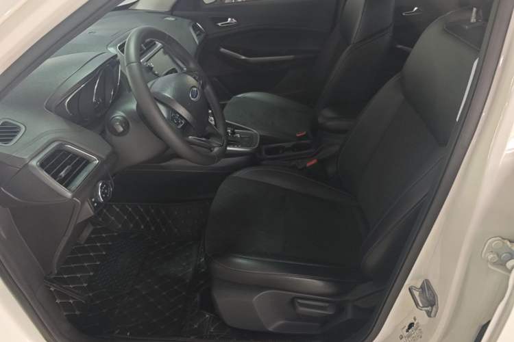 Used Ford Escort 2019 Revised Version 1.5L Automatic Enjoyment Type China VI Standard Left Front Seat
