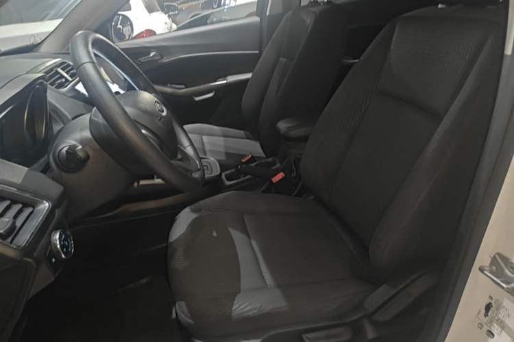 Used Ford Escort 2019 1.5L Automatic ZhiXiang Model Left Front Seat