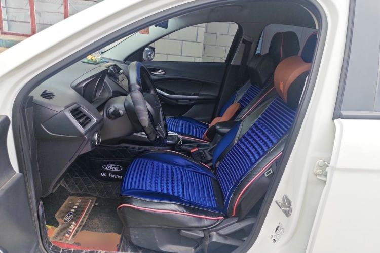 Used Ford Escort 2019 Revised 1.5L Automatic ZhiXiang Version China VI Standard Left Front Seat