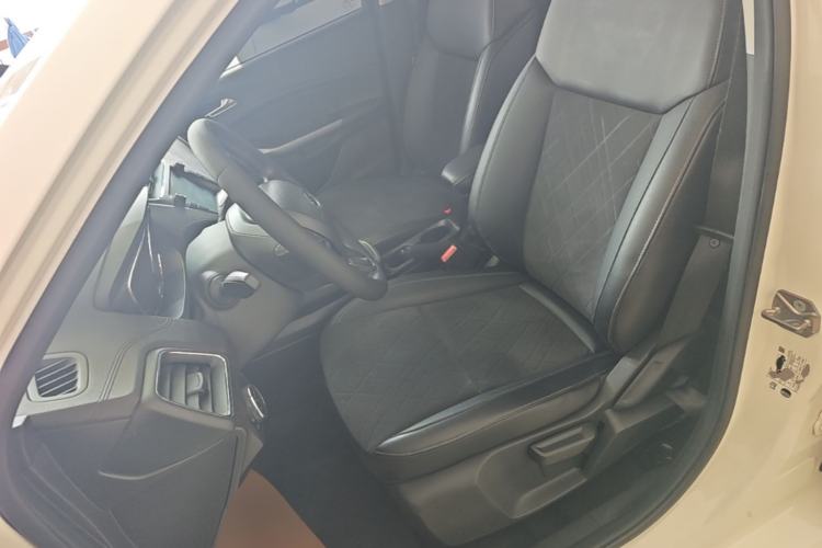 Used Ford Escort 2019 Revised Version 1.5L Automatic Enjoyment Type China VI Standard Left Front Seat