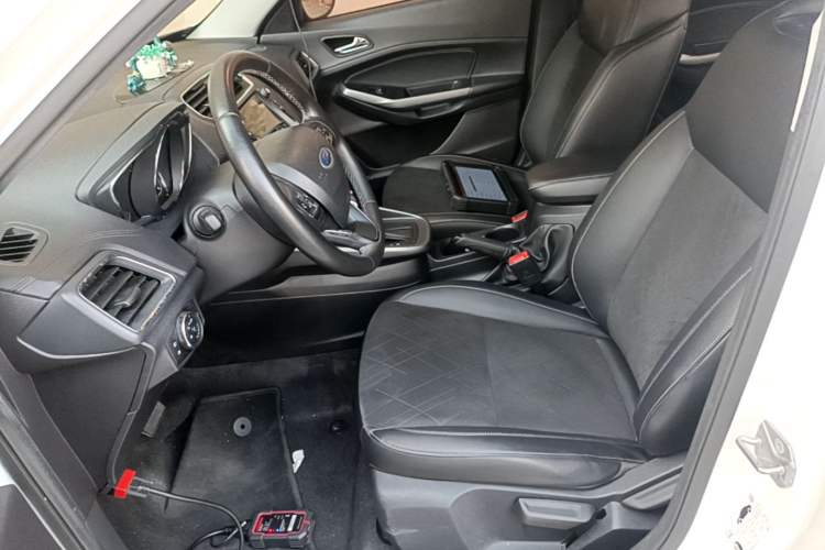 Used Ford Escort 2019 Revised Version 1.5L Automatic Enjoyment Type China VI Standard Left Front Seat