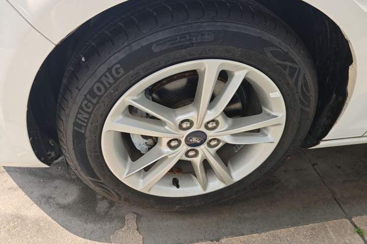 Used Ford Escort 2019 Revised Version 1.5L Automatic Enjoyment Type China VI Standard Left Front Wheel Hub