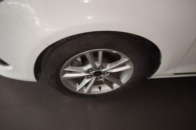 Used Ford Escort 2019 Revised Version 1.5L Automatic Enjoyment Type China VI Standard Left Front Wheel Hub