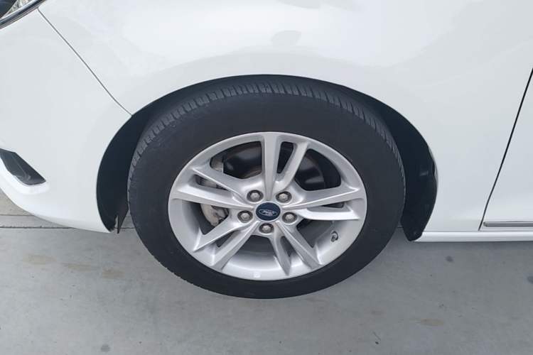 Used Ford Escort 2019 1.5L Automatic Enjoyment Model Left Front Wheel Hub
