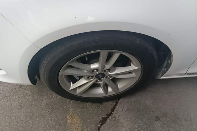 Used Ford Escort 2019 Revised Version 1.5L Automatic Enjoyment Type China VI Standard Left Front Wheel Hub