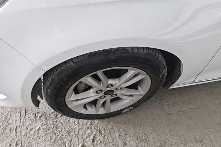 Used Ford Escort 2019 Revised Version 1.5L Automatic Enjoyment Type China VI Standard Left Front Wheel Hub