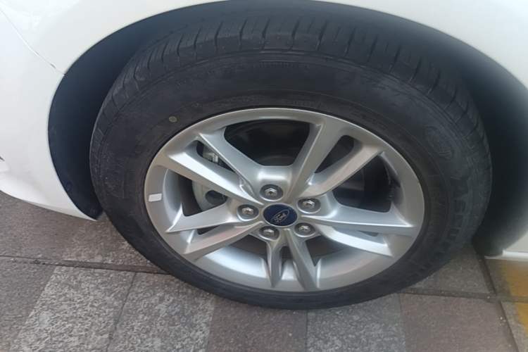Used Ford Escort 2019 1.5L Automatic Enjoyment Model Left Front Wheel Hub