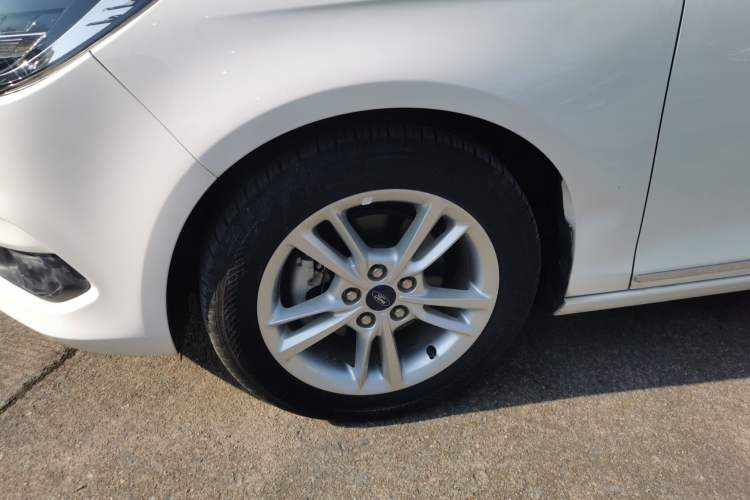 Used Ford Escort 2019 Revised Version 1.5L Automatic Enjoyment Type China VI Standard Left Front Wheel Hub
