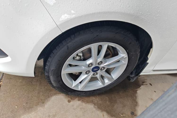 Used Ford Escort 2019 Revised Version 1.5L Automatic Enjoyment Type China VI Standard Left Front Wheel Hub