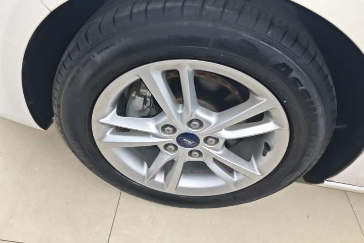 Used Ford Escort 2019 1.5L Automatic Enjoyment Model Left Front Wheel Hub