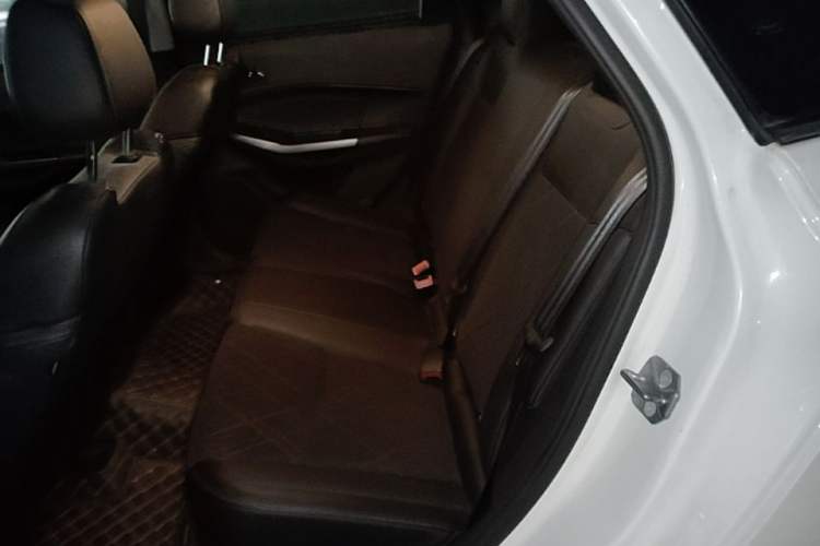Used Ford Escort 2019 Revised Version 1.5L Automatic Enjoyment Type China VI Standard Left Rear Seat