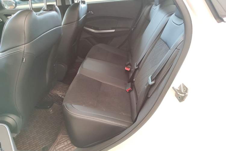 Used Ford Escort 2019 Revised Version 1.5L Automatic Enjoyment Type China VI Standard Left Rear Seat